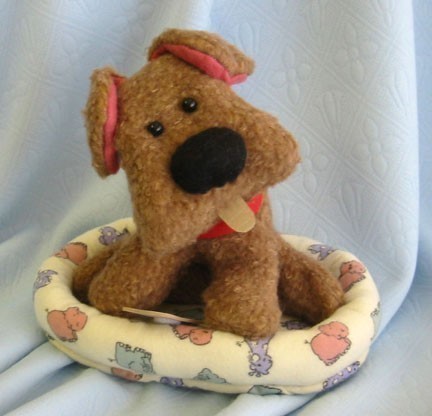 Ravelry: XS Dog Sweater pattern by Corina Gray