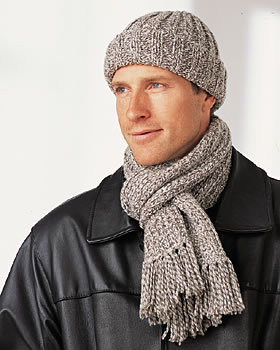 Reversely Cabled (a free scarf knitting pattern)