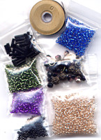 A quick beaded crochet bracelet tutorial - The Green Dragonfly