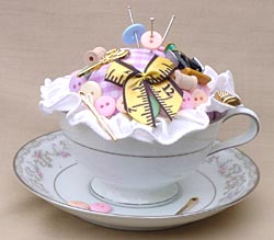 Polka Dot Pineapple: Strawberry Mice Pincushion