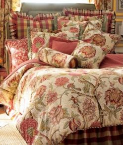 Free doll bedding pattern for Ikea Duktig doll bed. Will