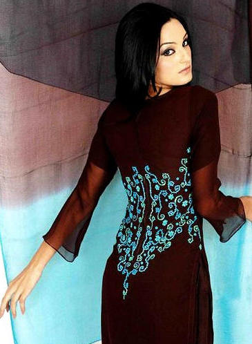 Salwar.com - Indian Ethnic Dresses for Salwar Kameez